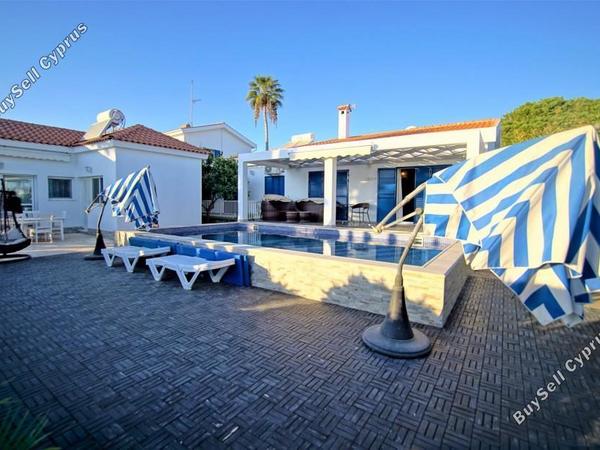 6 bedroom bungalow for sale coral bay paphos 7739682 image 12170430