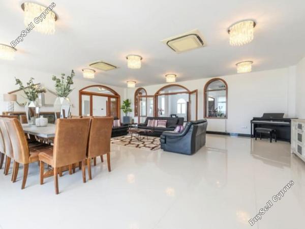 10 bedroom detached house for sale pyrgos limassol limassol 1679592 image 14037133