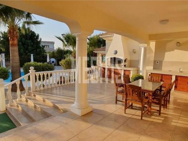 8 bedroom detached house for sale mazotos larnaca 8260892 image 15941957
