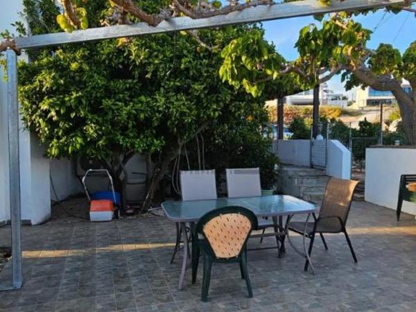 6 bedroom detached house for rent konia paphos 8739103 image 16367067