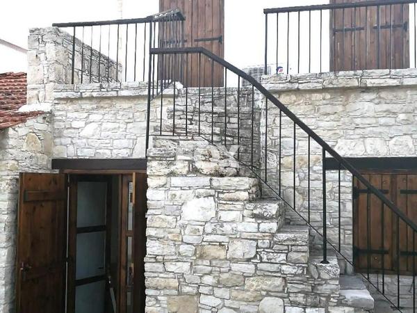 1 bedroom detached house for sale omodos limassol 1711203 image 5684089