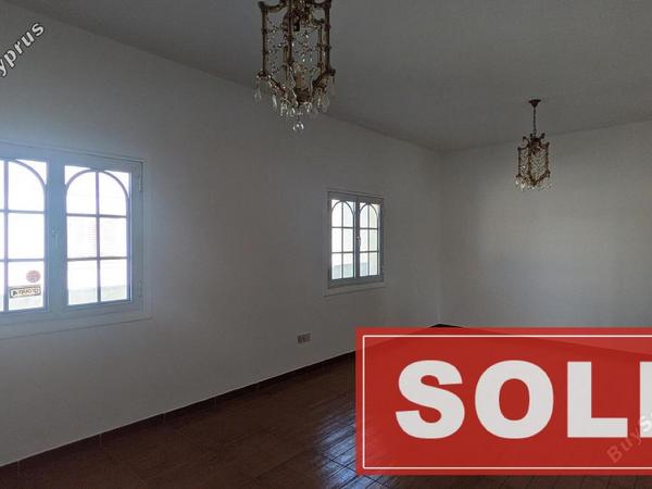 7 bedroom detached house sold kokkinotrimithia nicosia 1530303 image 11169499