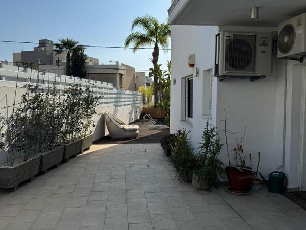 6 bedroom detached house for sale kapsalos limassol 1570503 image 4082392