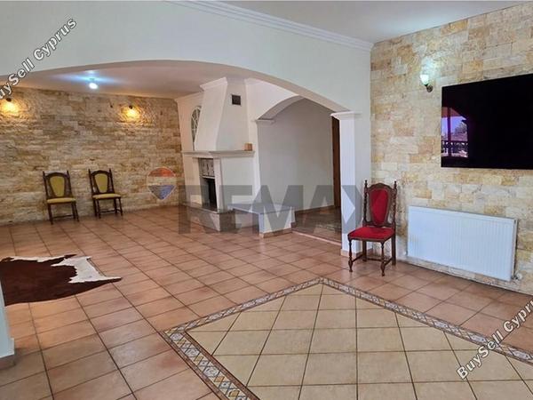 8 bedroom detached house for sale kolossi limassol 8798503 image 17642827