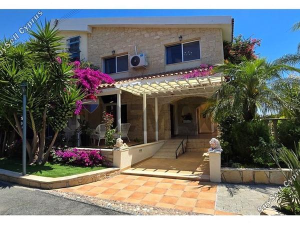 8 bedroom detached house for sale kolossi limassol 8798503 image 17642847