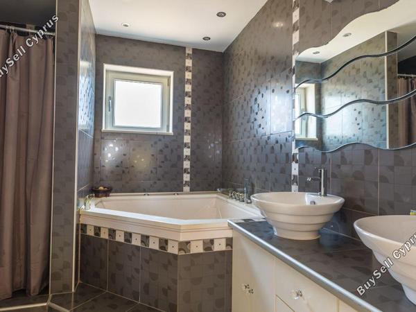 4 bedroom detached house for sale paralimni famagusta 8239903 image 13825825