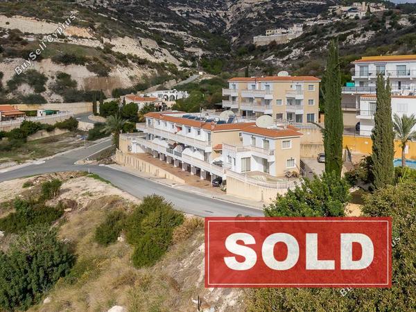 3 bedroom town house sold peyia paphos 8339413 image 14364123
