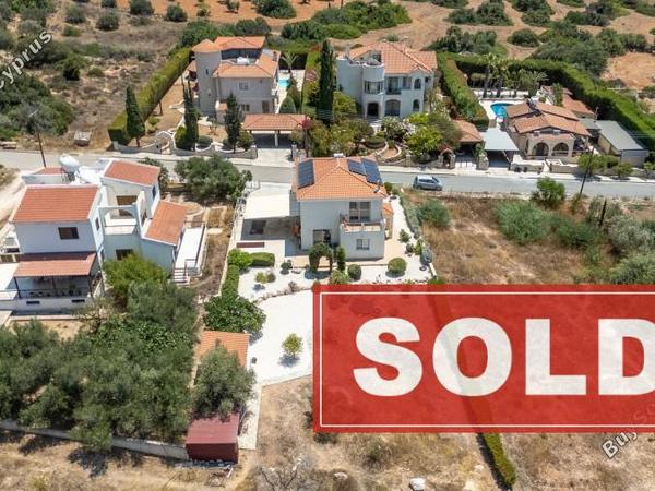 4 bedroom detached house sold tala paphos 8207513 image 13689599