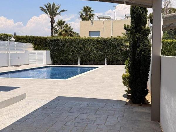 3 bedroom detached house for rent agios tychonas limassol 8804913 image 17265625