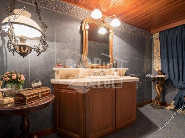 6 bedroom detached house for sale agios tychonas limassol 7978233 image 15723073