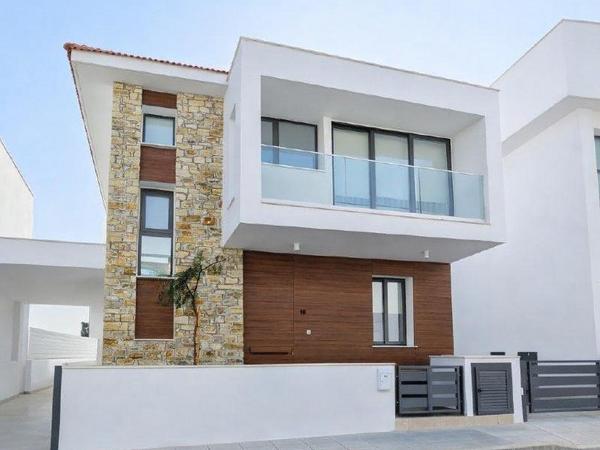4 bedroom detached house for sale dromolaxia larnaca 1609833 image 16201516
