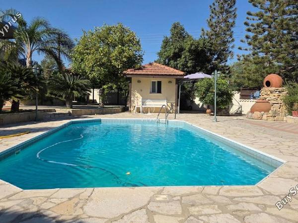 9 bedroom detached house for sale kolossi limassol 1871933 image 17276040
