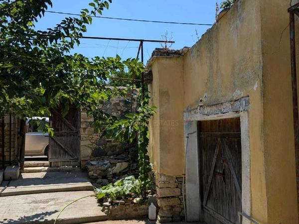 7 bedroom town house for sale pera orinis nicosia 7650043 image 12554922