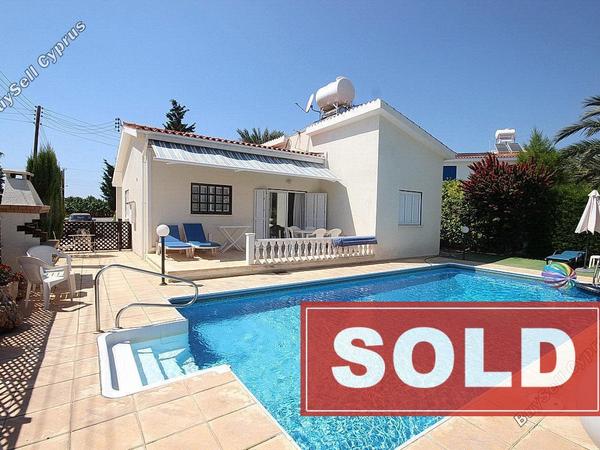 3 bedroom bungalow sold coral bay paphos 228643 image 256021