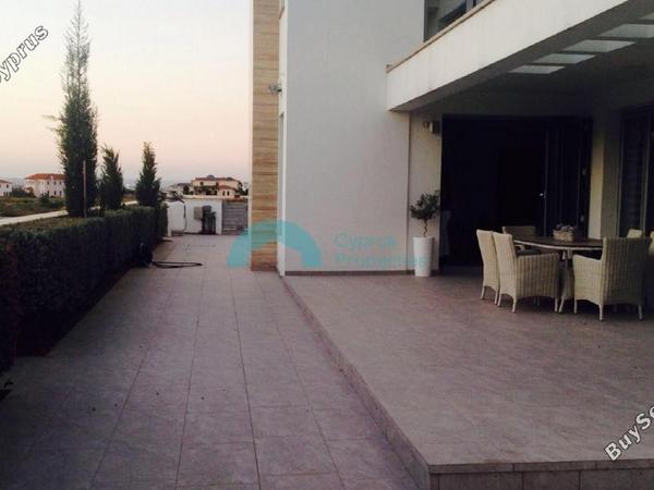 5 bedroom detached house for sale dromolaxia larnaca 841943 image 9942068