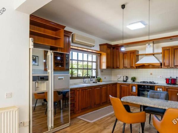 7 bedroom detached house for sale agios tychonas limassol 8675553 image 16057656
