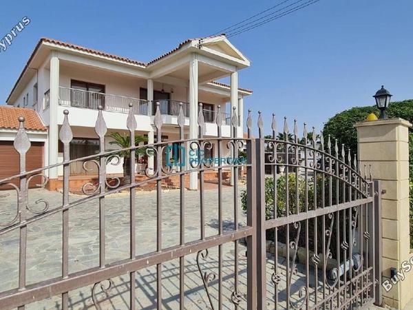 9 bedroom detached house for sale kiti larnaca 7819953 image 10671067