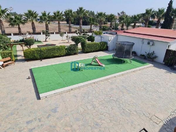 9 bedroom detached house for sale kiti larnaca 7819953 image 10671075