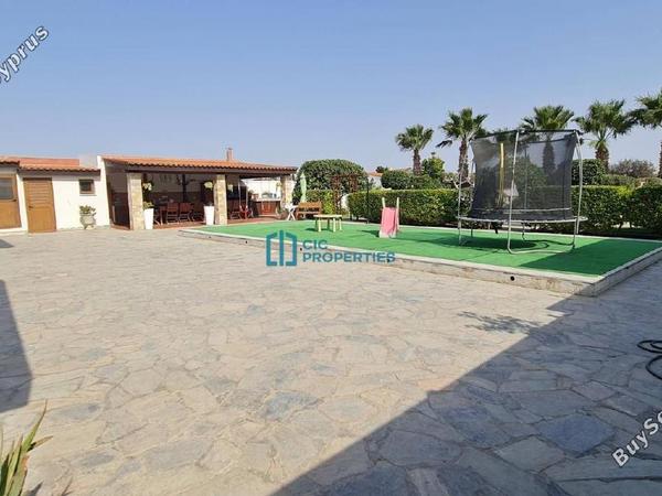 9 bedroom detached house for sale kiti larnaca 7819953 image 10671077