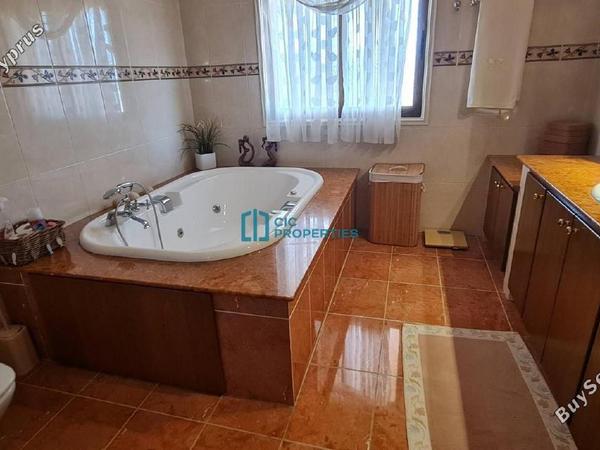 9 bedroom detached house for sale kiti larnaca 7819953 image 10671093