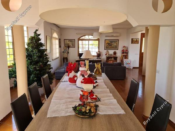 7 bedroom detached house for sale agios athanasios limassol 7942863 image 11322289