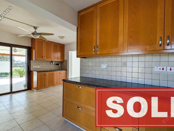 3 bedroom detached house sold koloni paphos 8567383 image 15630471
