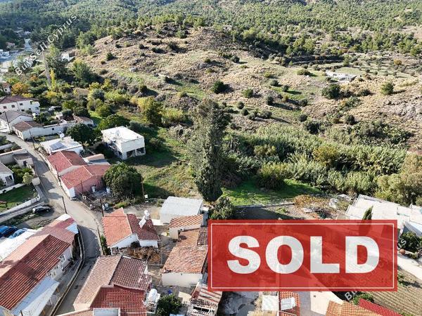 land sold lythrodontas nicosia 946293 image 6327000