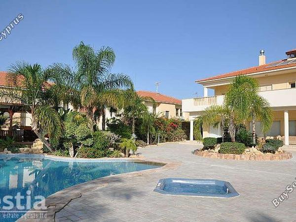 6 bedroom detached house for rent dekeleia larnaca 7481104 image 13764809