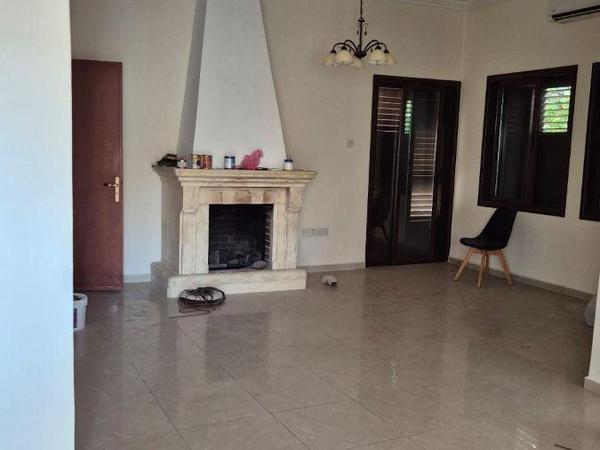 3 bedroom bungalow rented agios ioannis limassol 8710304 image 16265983