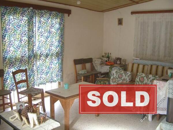 3 bedroom bungalow sold vrysoulles famagusta 217804 image 95143