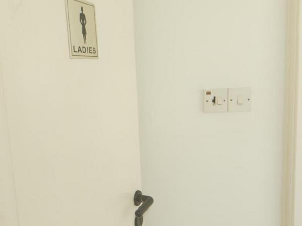 studio commercial building for rent pervolia larnaca 8880214 image 17292077