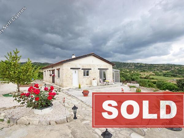 2 bedroom bungalow sold lemona paphos 685414 image 410443
