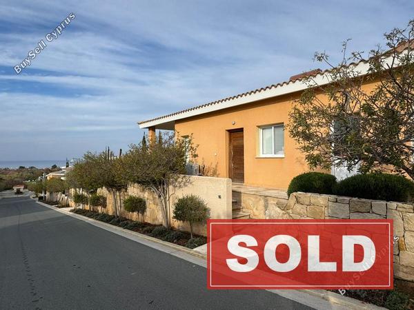 3 bedroom bungalow sold chlorakas paphos 1643414 image 4200549