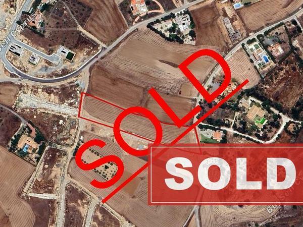 land sold latsia nicosia 830414 image 14205978