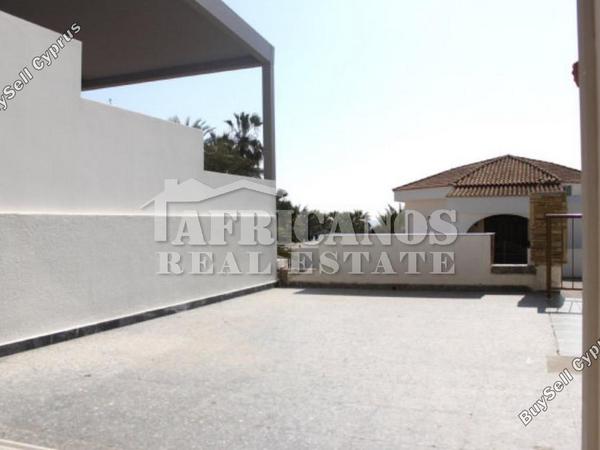 2 bedroom ground floor apartment for rent dekeleia larnaca 8151914 image 16807256