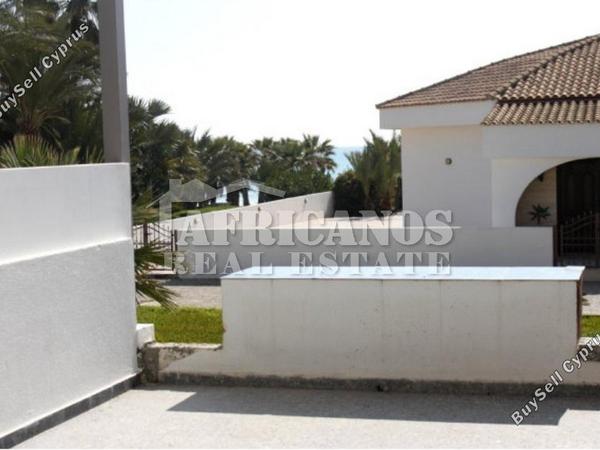 2 bedroom ground floor apartment for rent dekeleia larnaca 8151914 image 16807261