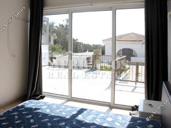 2 bedroom ground floor apartment for rent dekeleia larnaca 8151914 image 16807269
