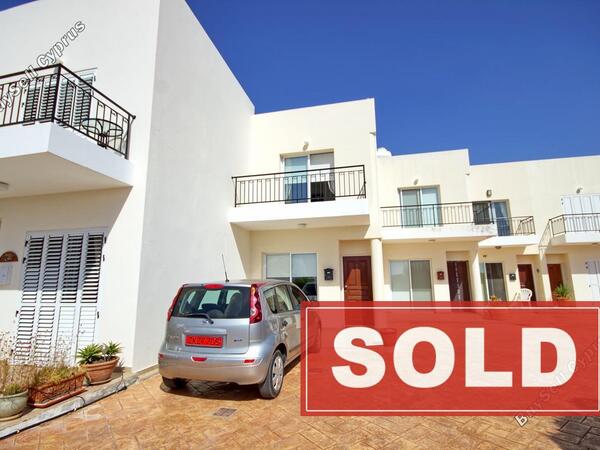 2 bedroom town house sold peyia paphos 951914 image 857415