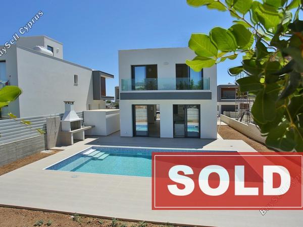 3 bedroom linked detached house sold mesogi paphos 1716914 image 4566321