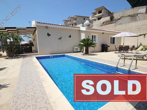 2 bedroom bungalow sold peyia paphos 229124 image 266662