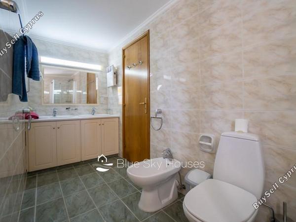 5 bedroom detached house for sale agios tychonas limassol 8437224 image 15275935