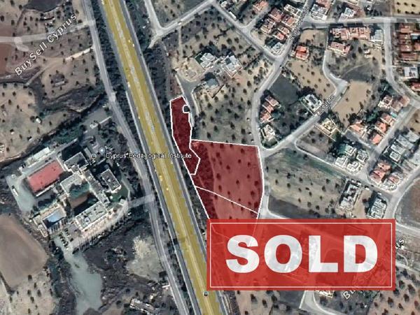 land sold latsia nicosia 865524 image 15213354