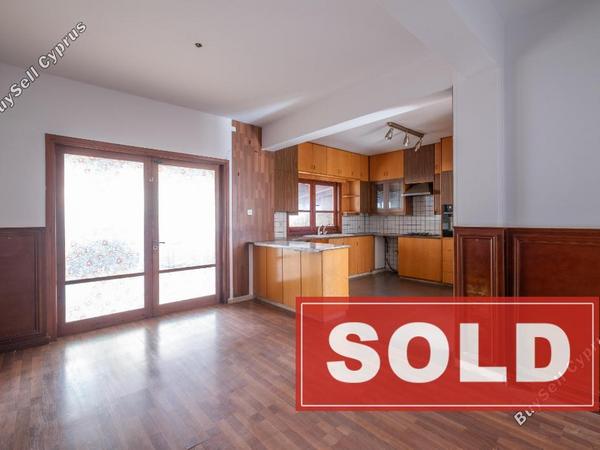 4 bedroom town house sold latsia nicosia 1297624 image 13207306
