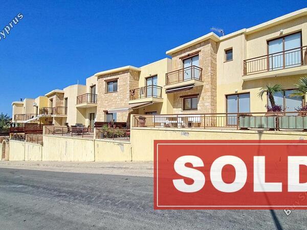 2 bedroom town house sold peyia paphos 938724 image 834830