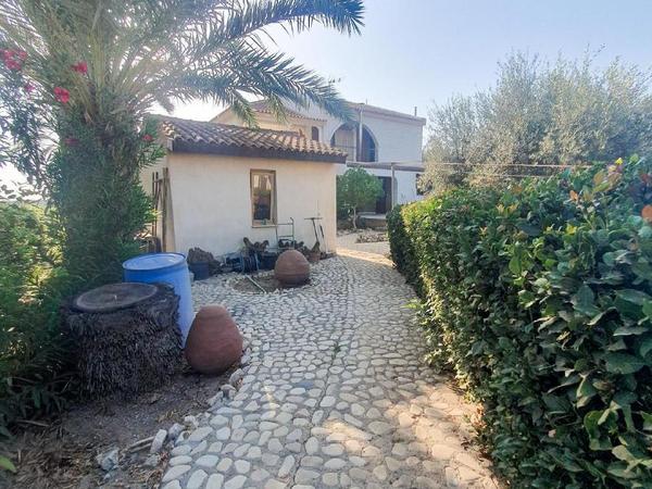5 bedroom detached house for sale pervolia larnaca 1796724 image 15151373