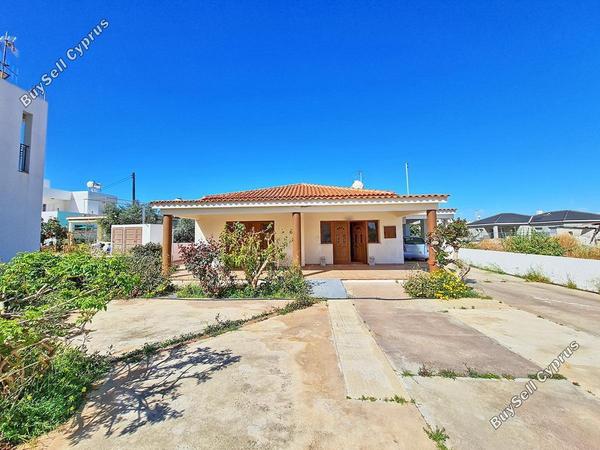 2 bedroom bungalow for sale deryneia famagusta 1752924 image 4805134