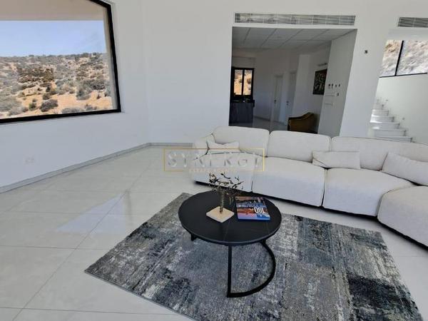 8 bedroom detached house for sale agios tychonas limassol 7514034 image 9396031