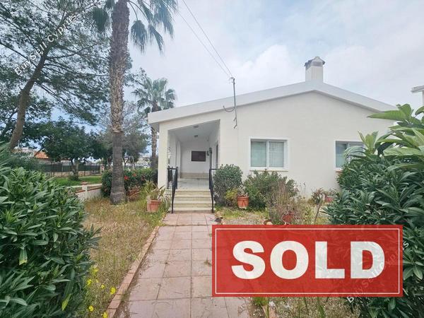 2 bedroom bungalow sold chlorakas paphos 8373934 image 14597962