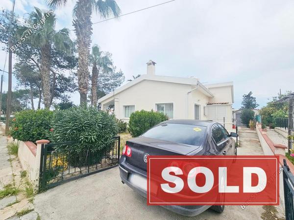 2 bedroom bungalow sold chlorakas paphos 8373934 image 14597964