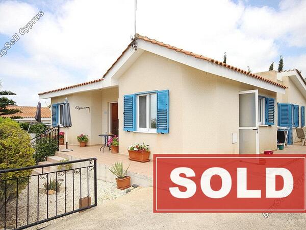 3 bedroom bungalow sold peyia paphos 227444 image 232963